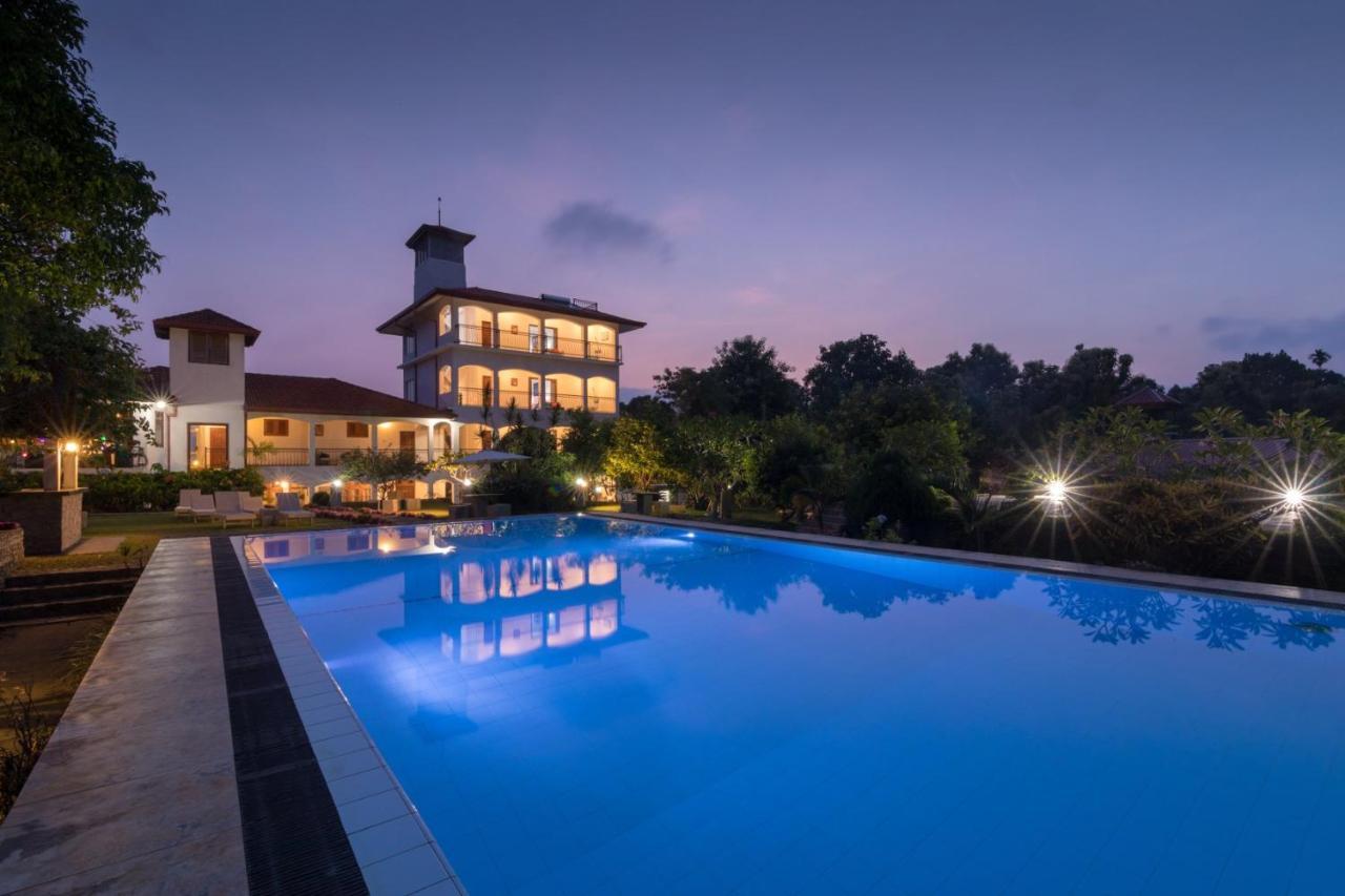 Elegant Hotel Kandy Luaran gambar