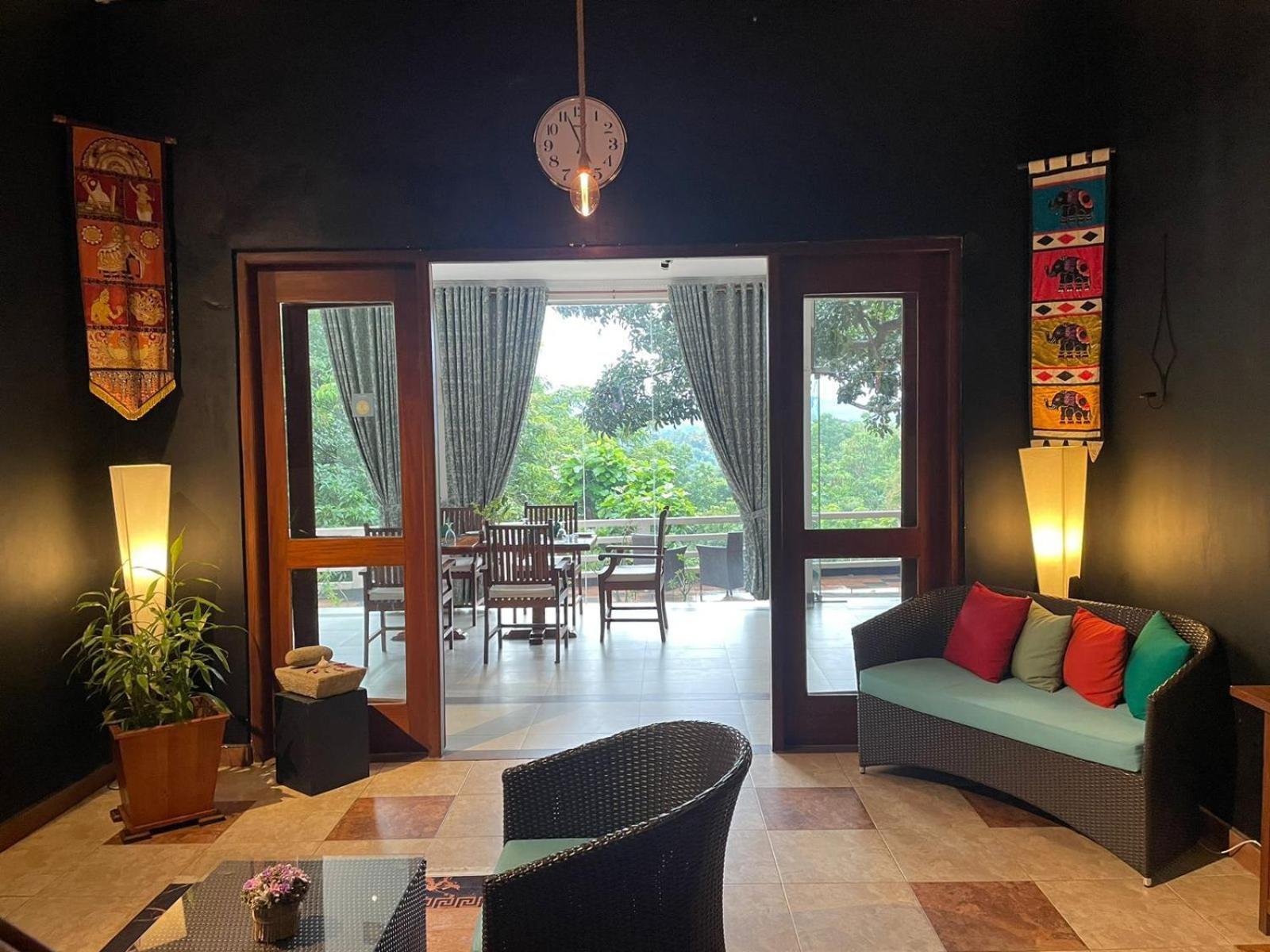 Elegant Hotel Kandy Luaran gambar