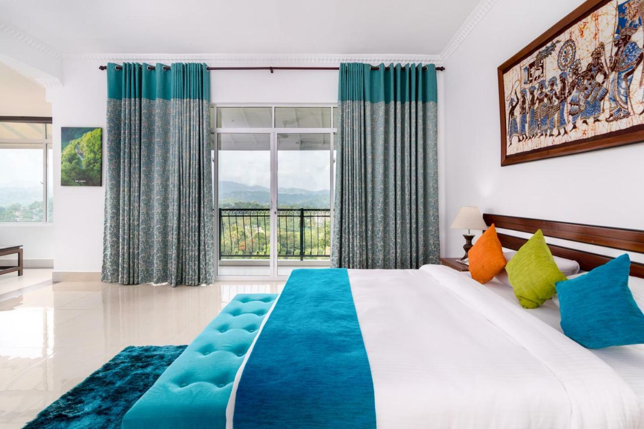 Elegant Hotel Kandy Luaran gambar